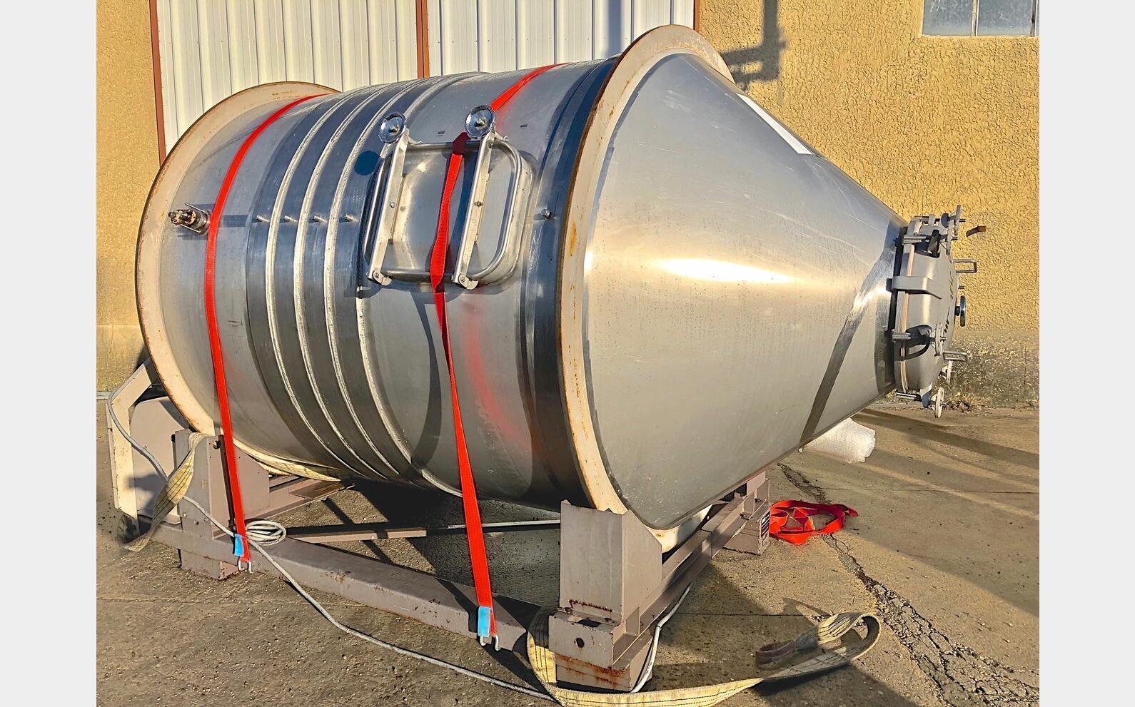 Cuve inox vinification 50 hls En inox 304 , de 6500 litres