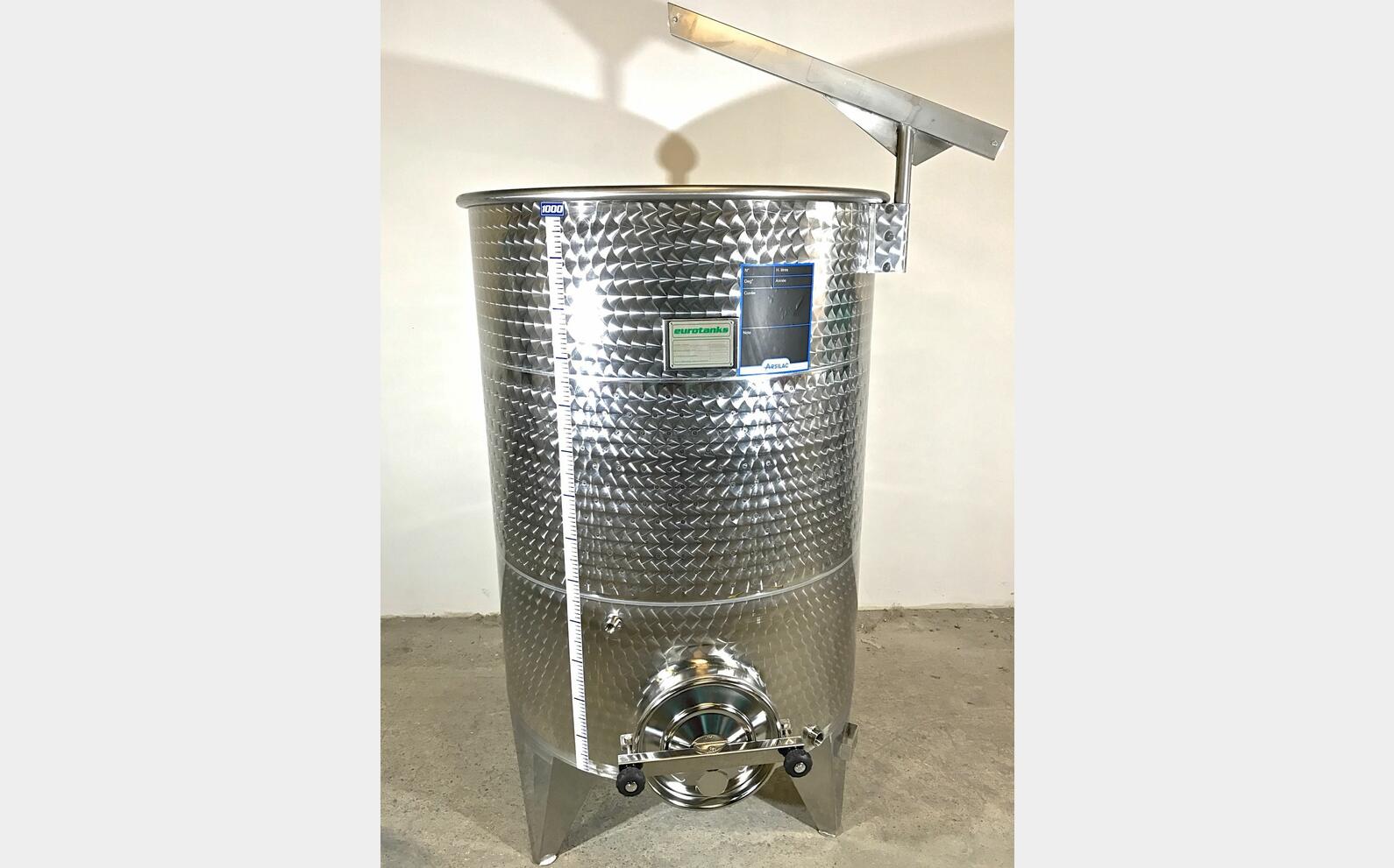 Cuve inox 304 fond bomb&eacute; chap flottant MATERIEL NEUF