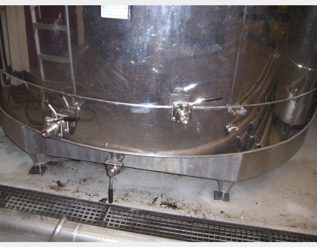 Cuve inox 304 de vinification 196.50hls - Marque : ETA, année 1986