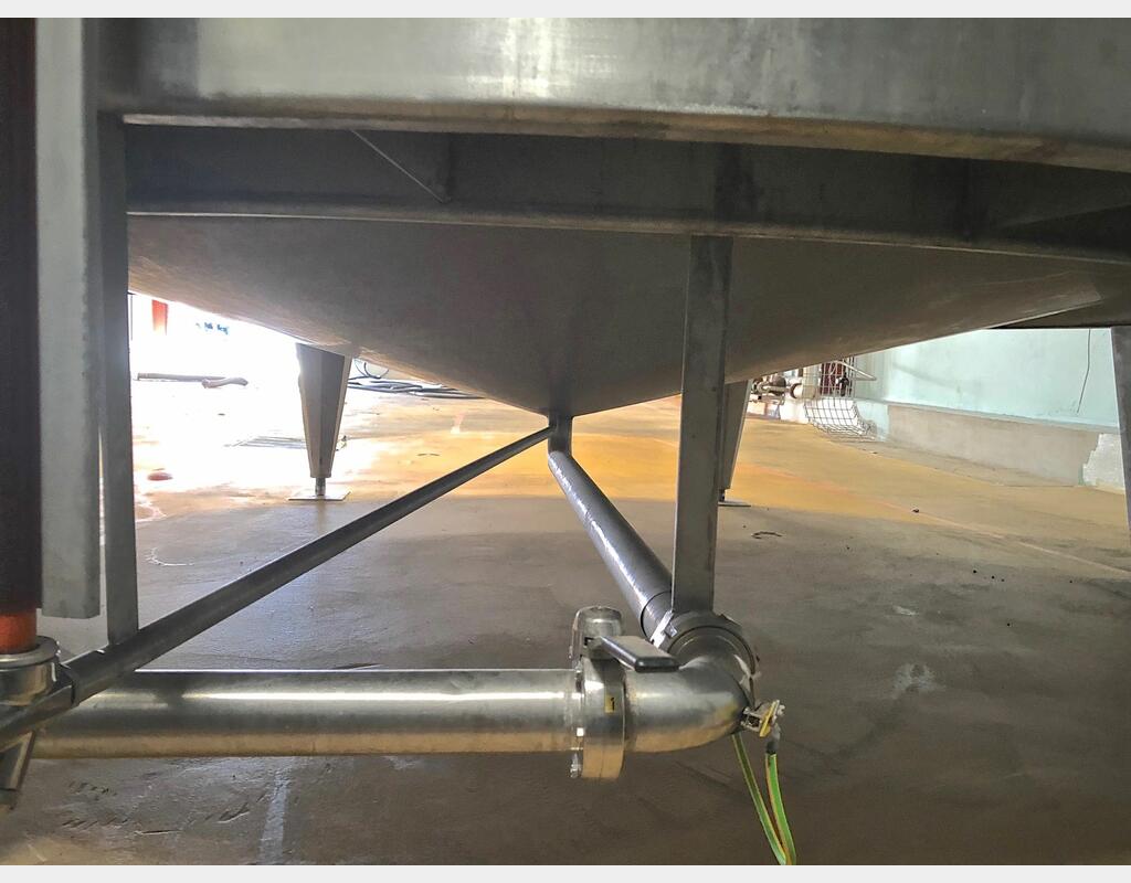Cuve inox fond conique sur pieds - Agitée