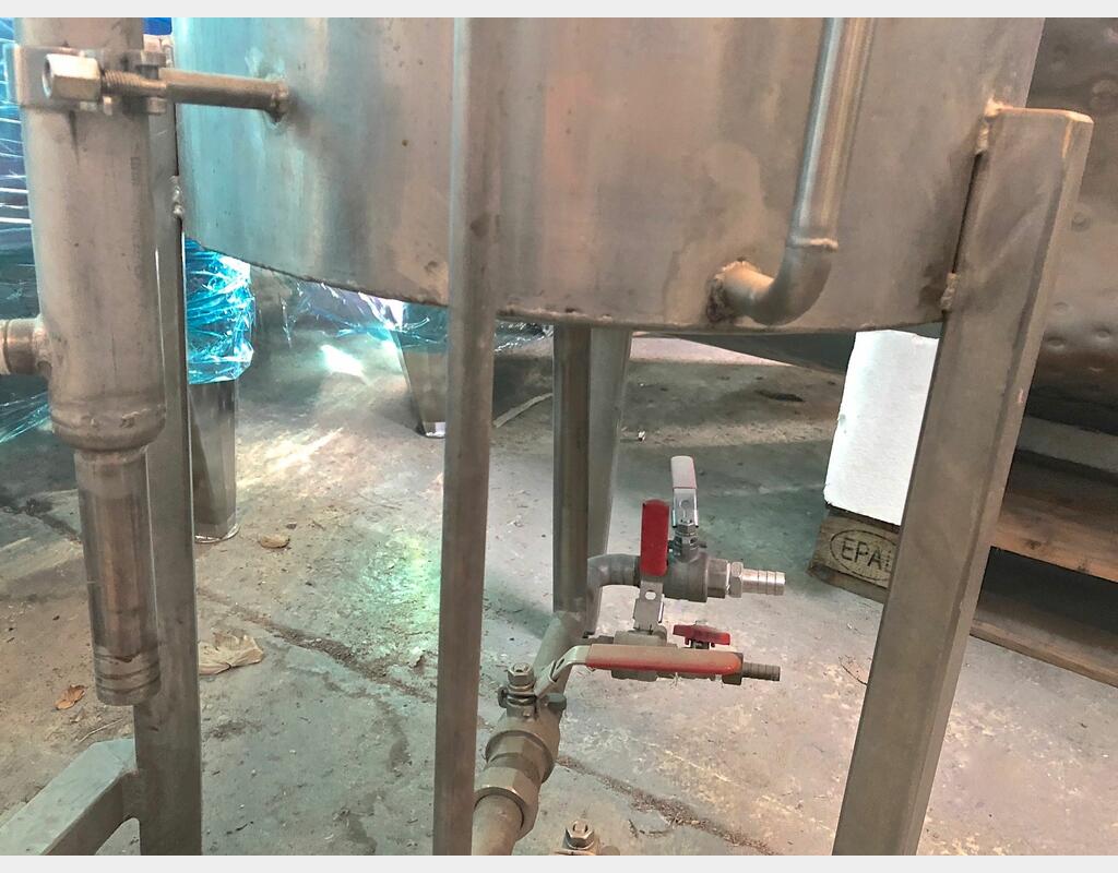 Cuve en inox 316L - Volume : 100 litres