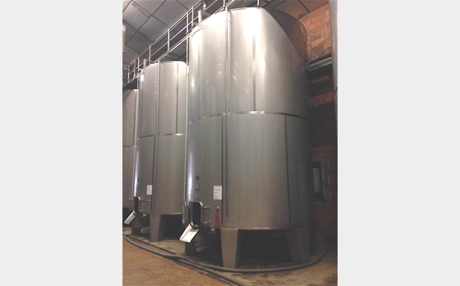Cuve Inox 304L fond conique