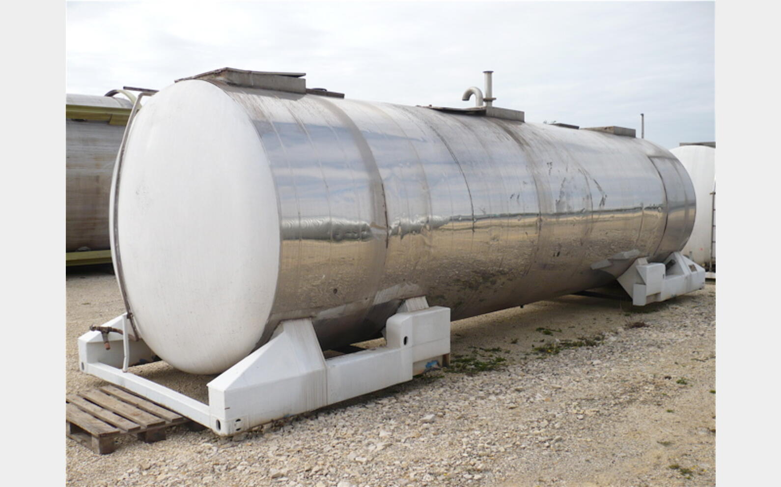Conteneur stockage INOX 316L Volume : 31.000 litres