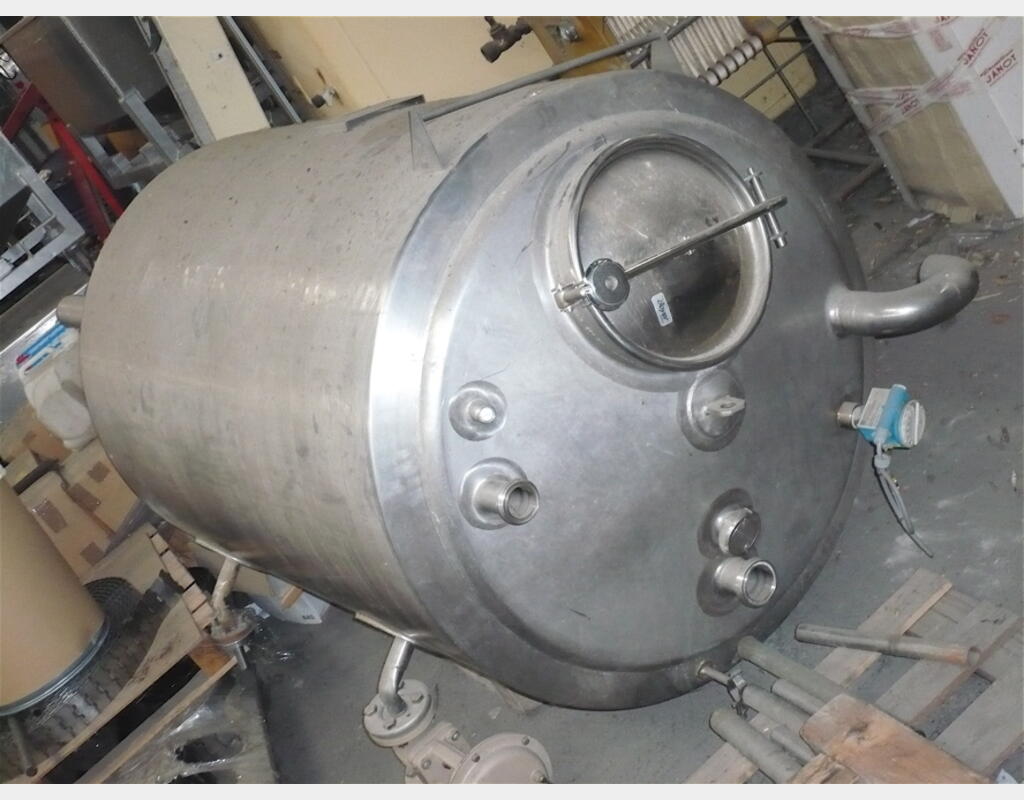 Cuve inox de stockage 1000 litres  - Isolée avec circuit coquillé