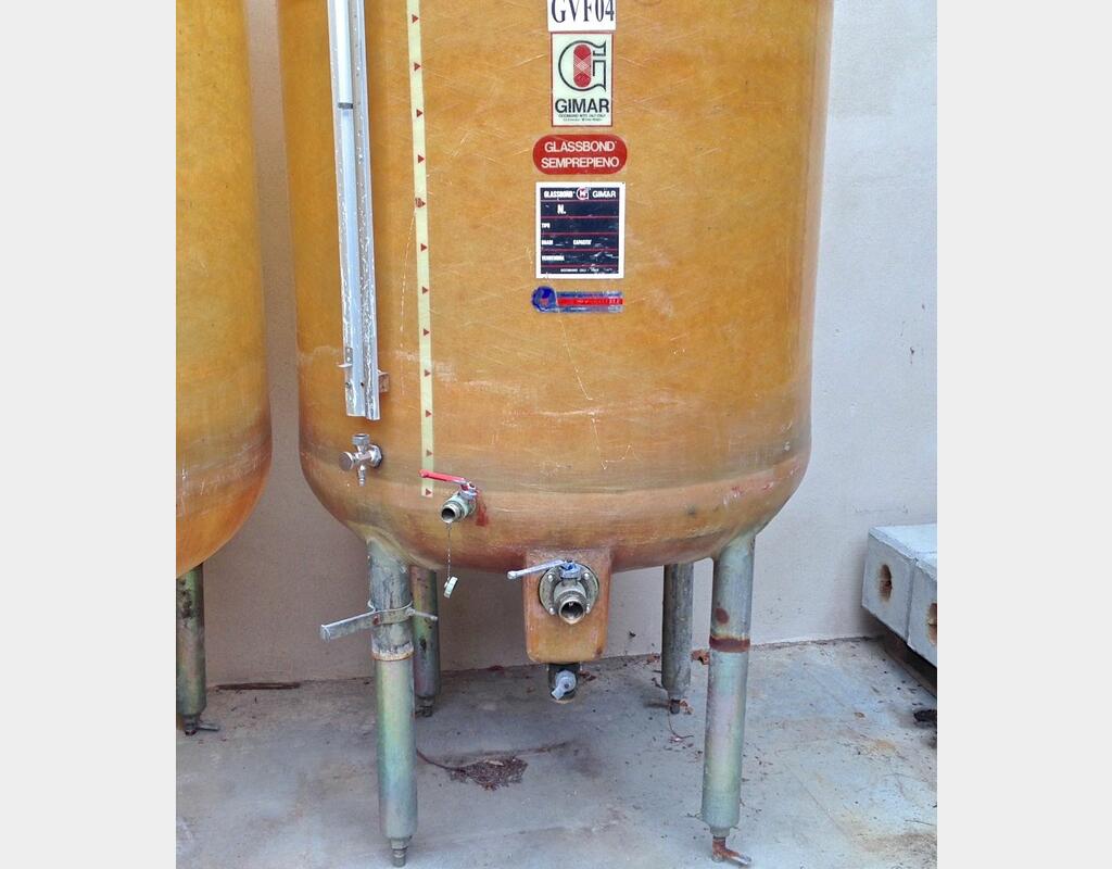 Cuve polyester chapeau flottant - Volume : 20 hls (2000 litres)
