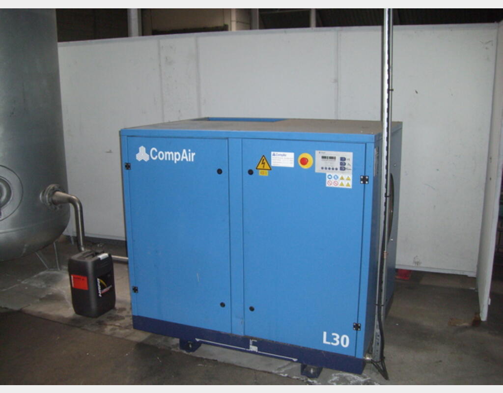 Compresseur COMPAIR avec cuve et - système de filtration