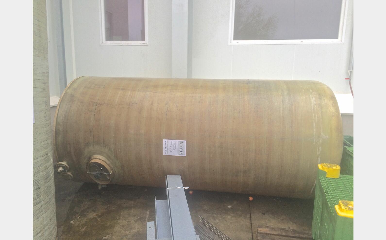 Cuve fibre cylindrique verticale