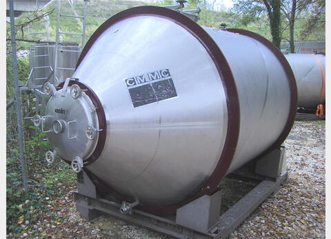 Cuve inox vinification 65 hls En inox 304 , de 6500 litres .