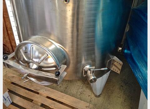 Cuve Inox chapeau flottant de 28 hls Volume : 2800 litres (28 hls)