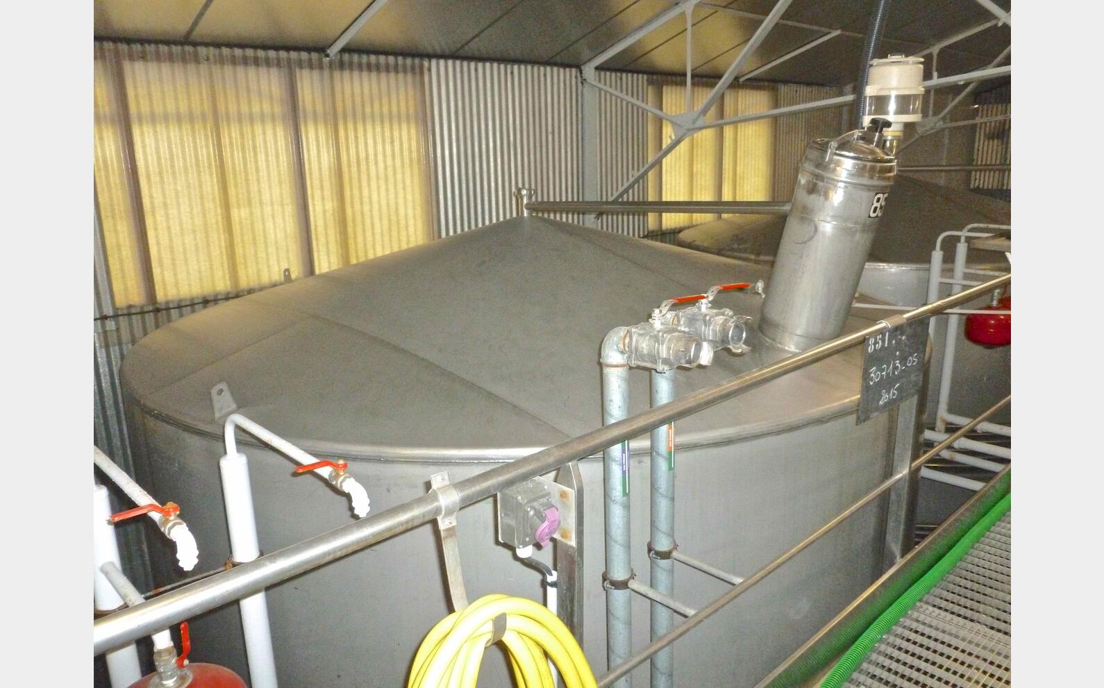 Cuve de stockage inox refroidie Provenance : agroalimentaire (champagne) Marque : ALFA LAVAL