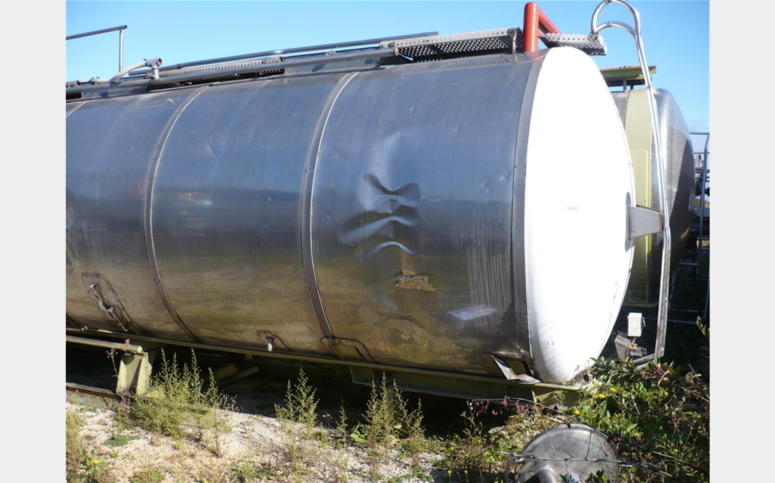 Cuve stockage INOX 316Ti Volume : 32.000 litres