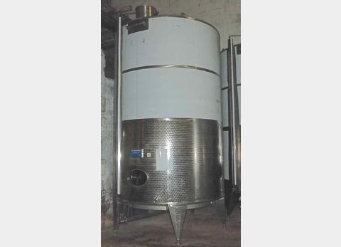 Cuve inox fermée sur pieds - Volume : 175 hls (17 500 litres)