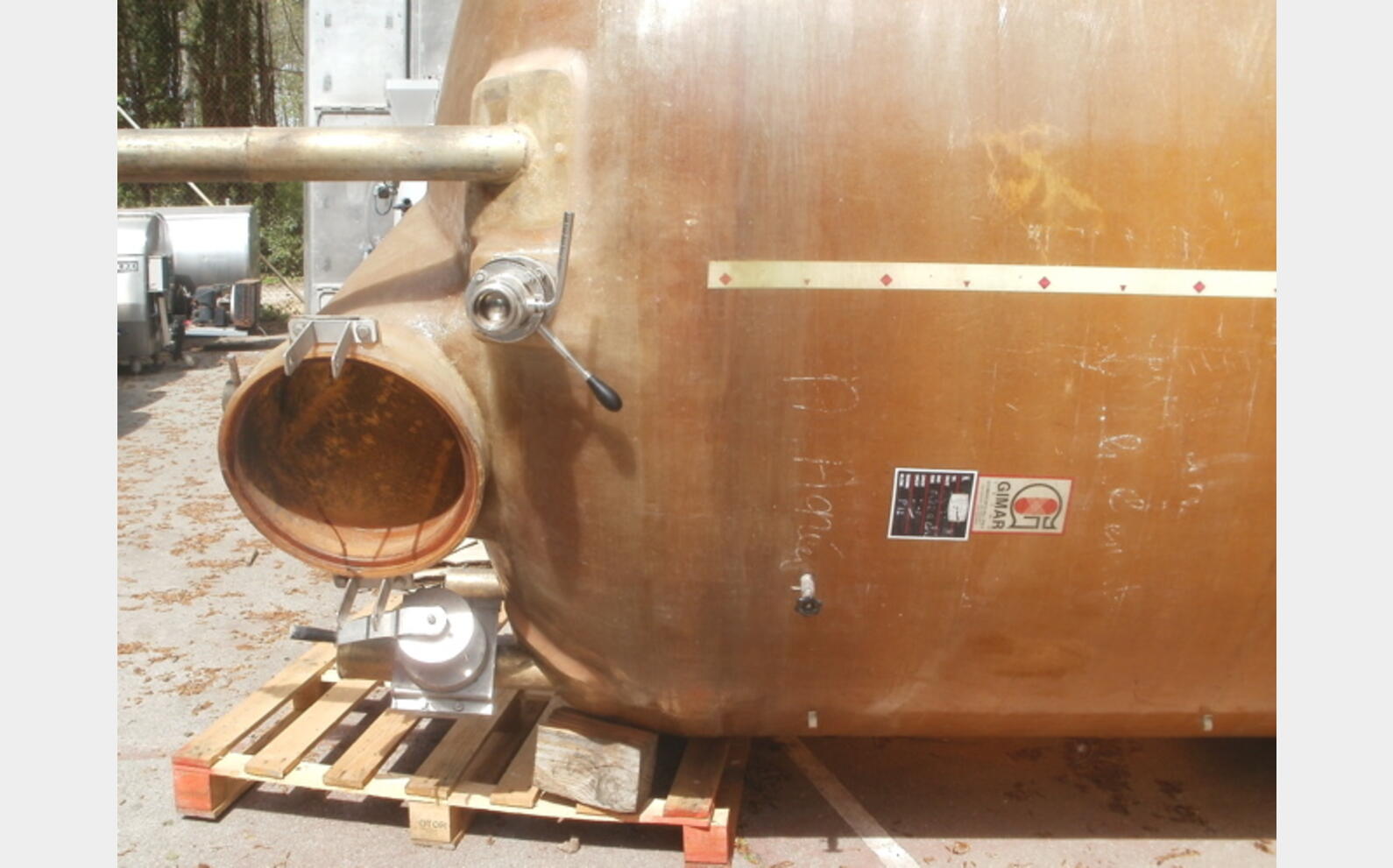Cuve polyester de 150 hls cylindrique