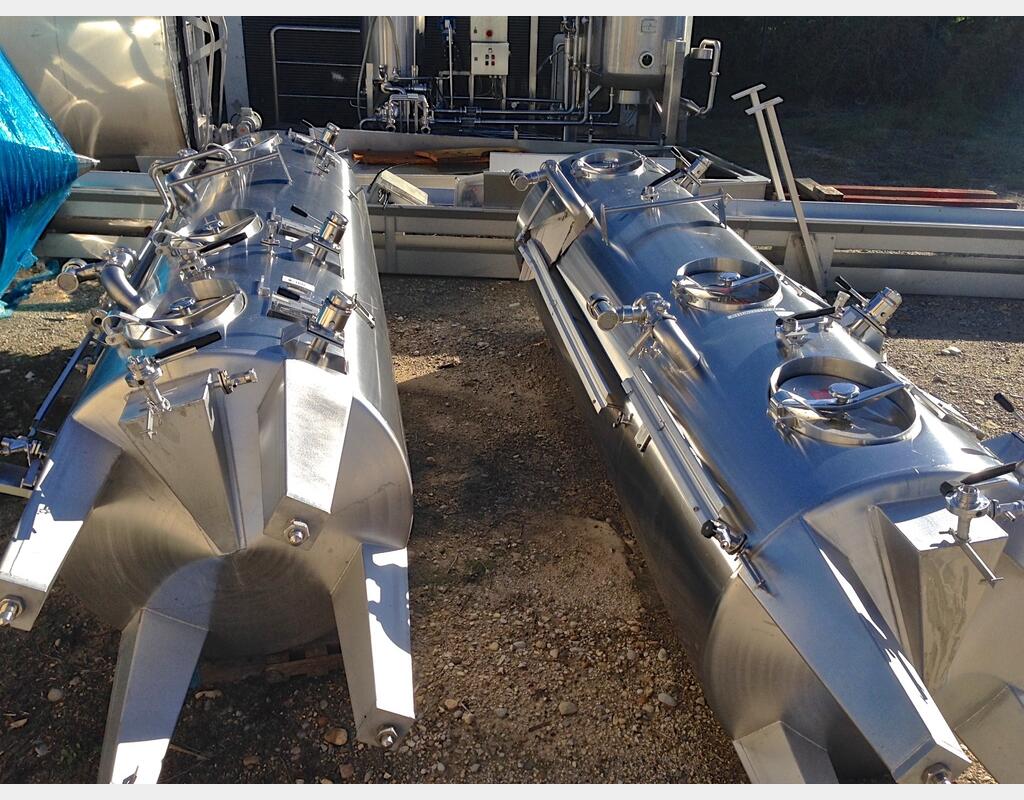 Cuve inox de stockage compartiment&eacute;e Marque BIO INOX 3 compartiments : 600 - 1000 - 700 L