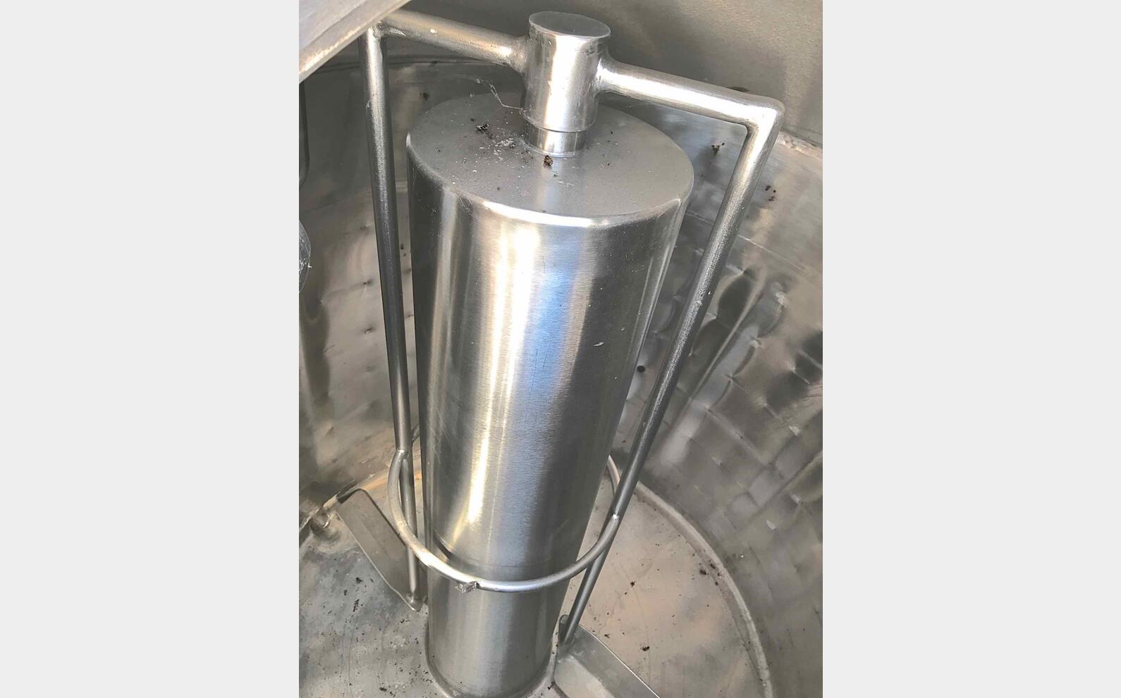 Cuve m&eacute;lange inox