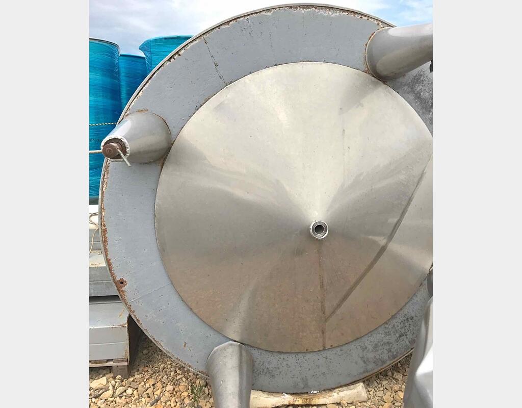 Cuve inox cylindrique verticale agitée - isolée sur pieds capacité 100 hls